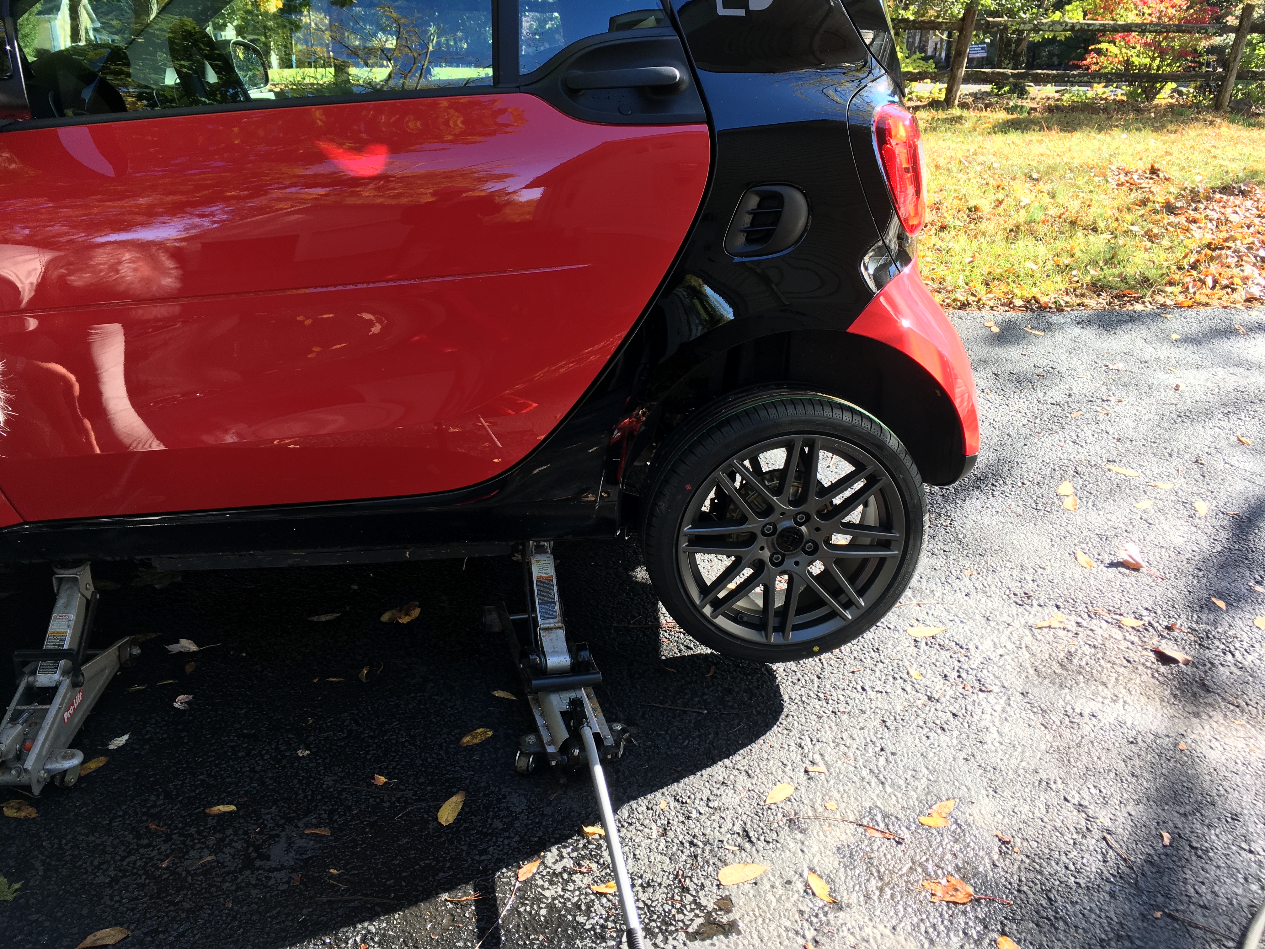 New wheels on the Smart ED